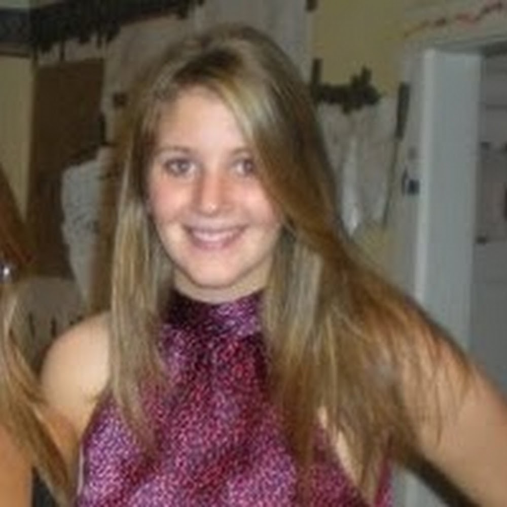 Meet your Posher, Eliza